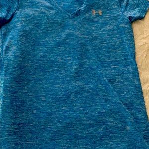 Under armour shirt